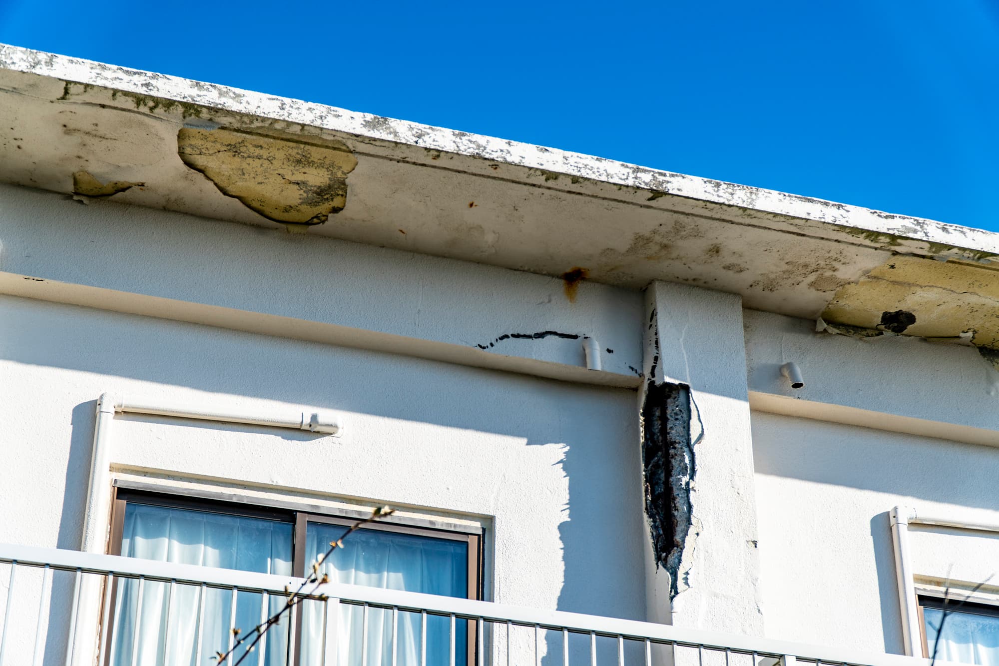 老朽化による退去で立ち退き料は支払われない?相場と正当の事由の判断は?