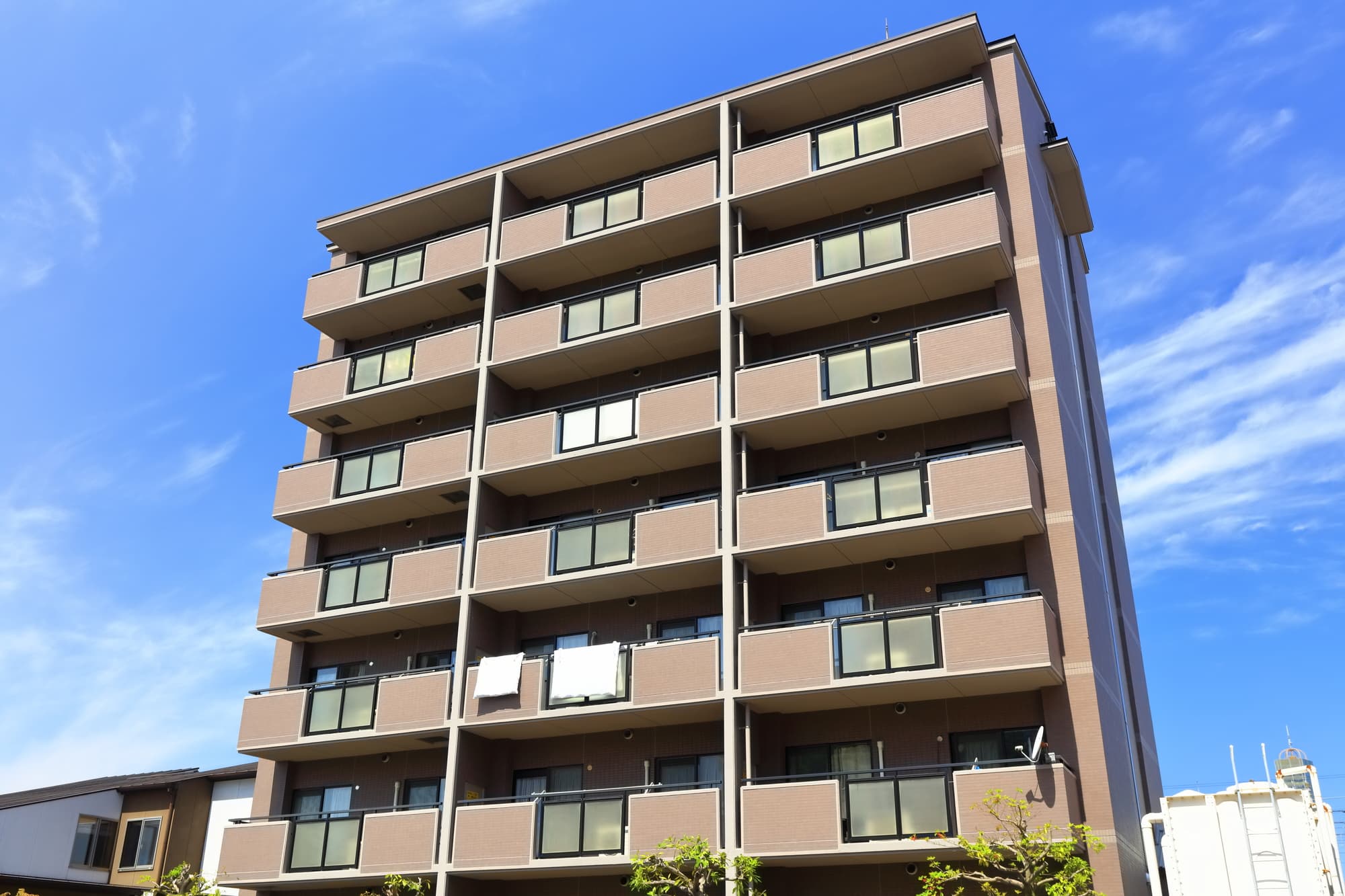 日本建物株式会社から立ち退きの連絡が来た場合の対応や注意点を解説