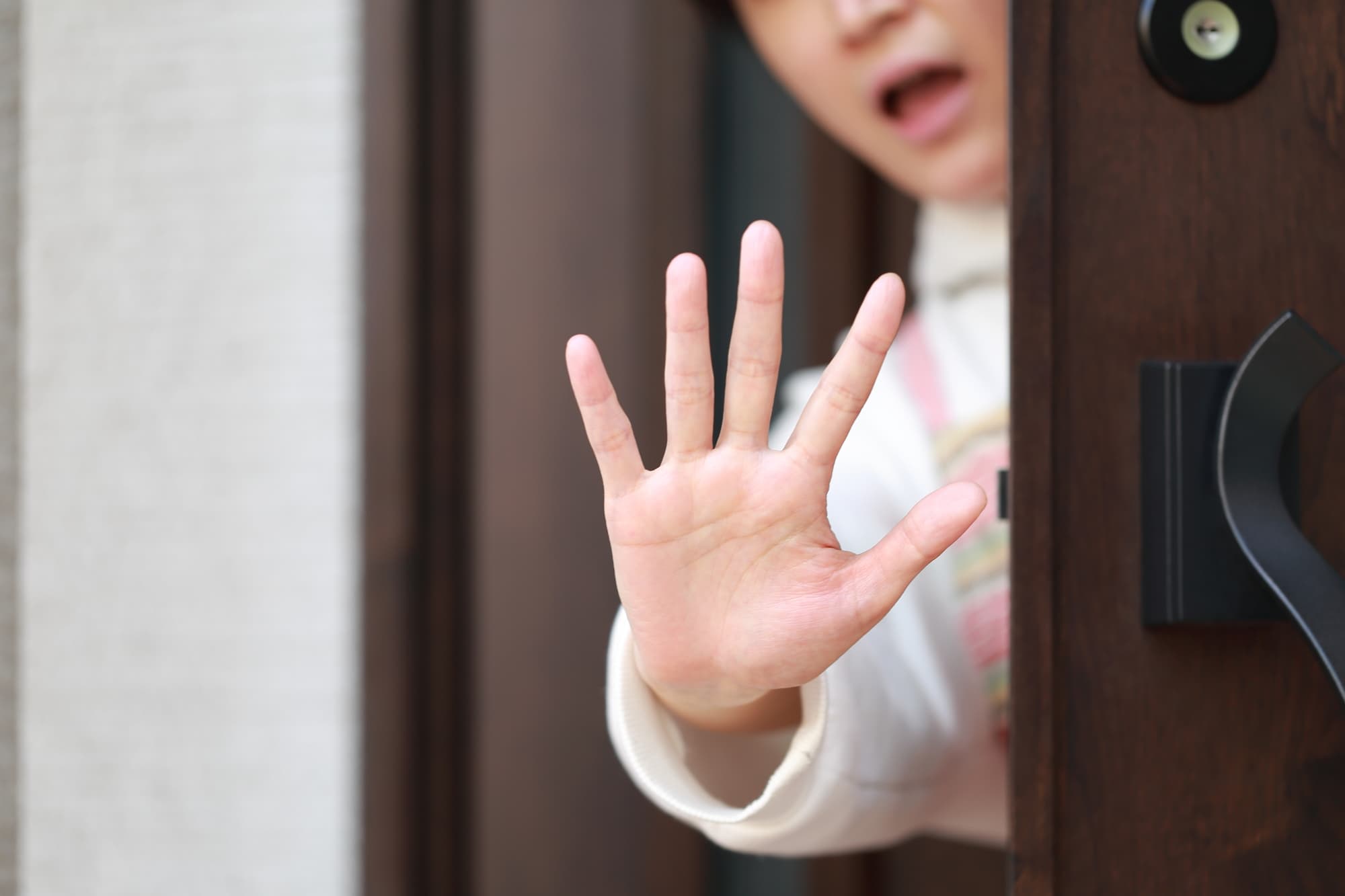 立ち退きの拒否は一軒家でもできる?料金やトラブルを防ぐ方法は?