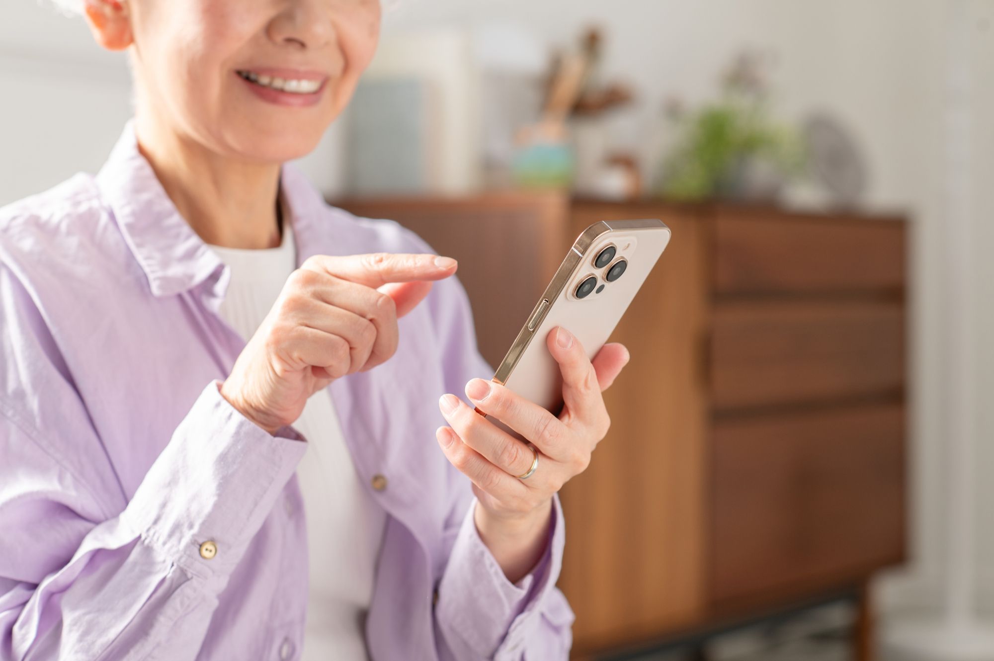 自己破産後の携帯電話の契約はできる?分割中のスマホはどうなる?
