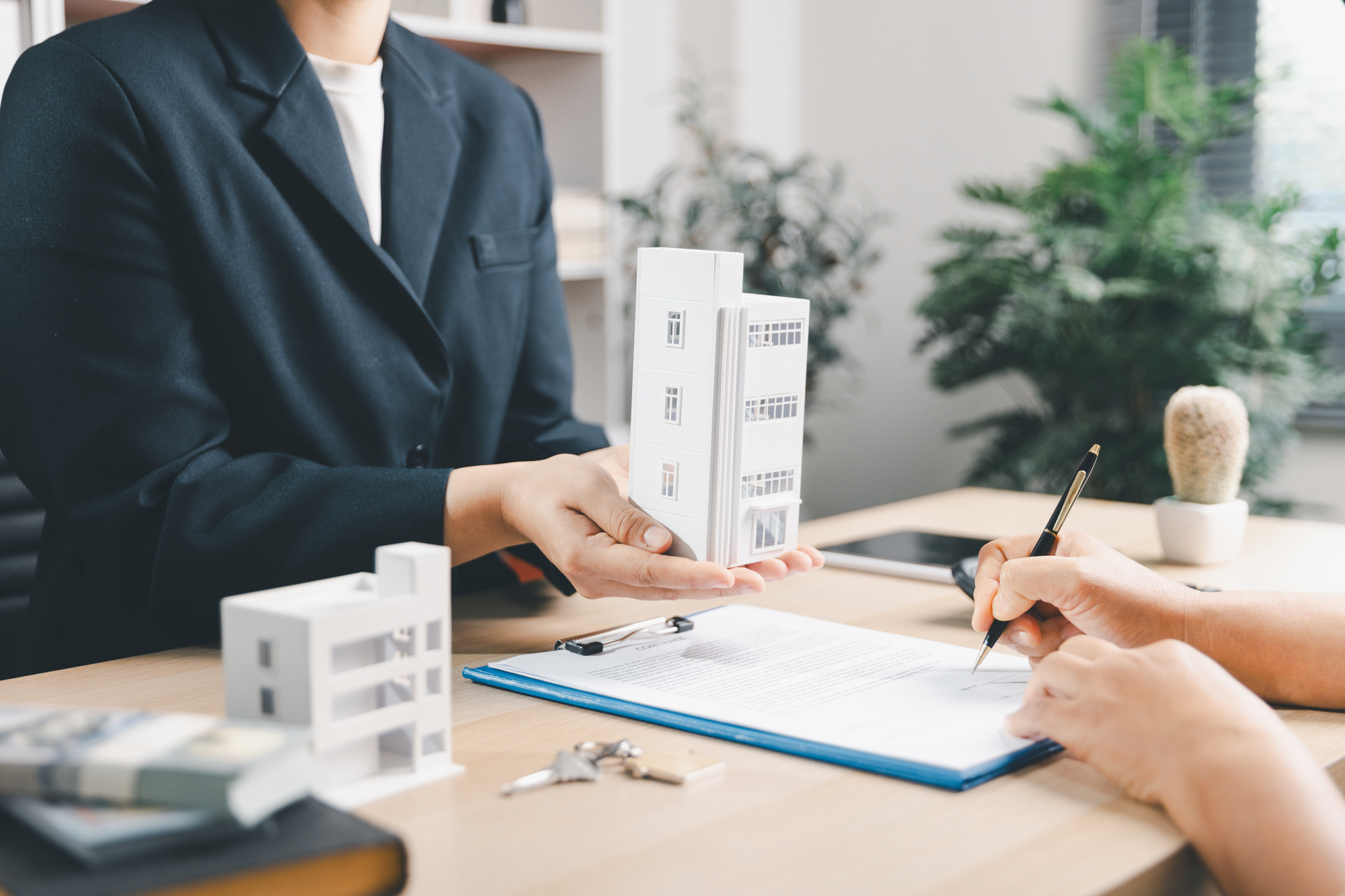 立ち退き交渉の進め方は?弁護士に相談する場合はどうする?