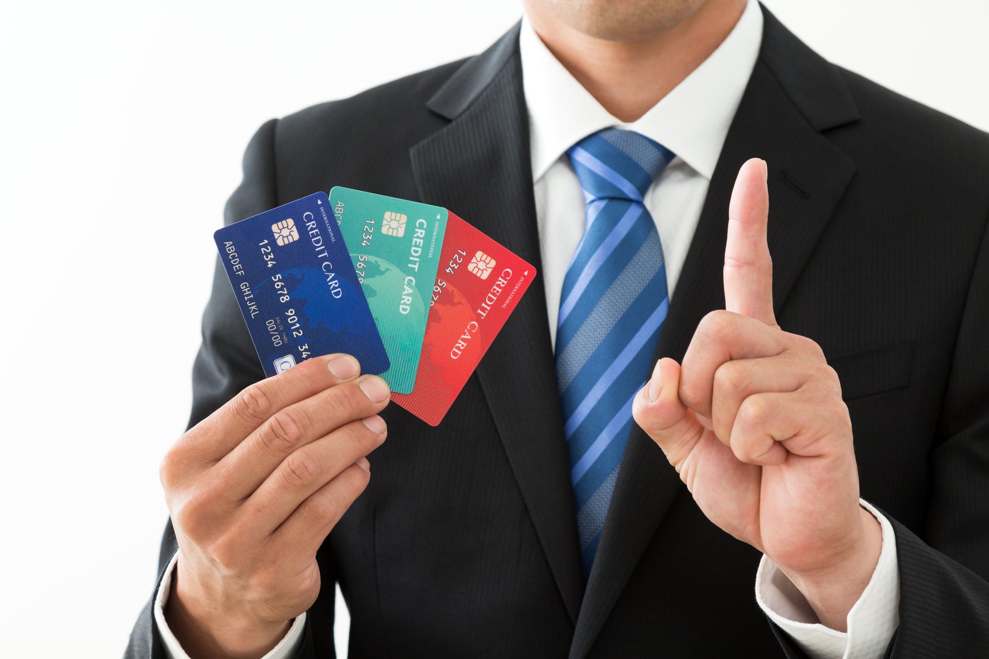 任意整理で対象外になるクレジットカードはある?使えるクレジットカードは?