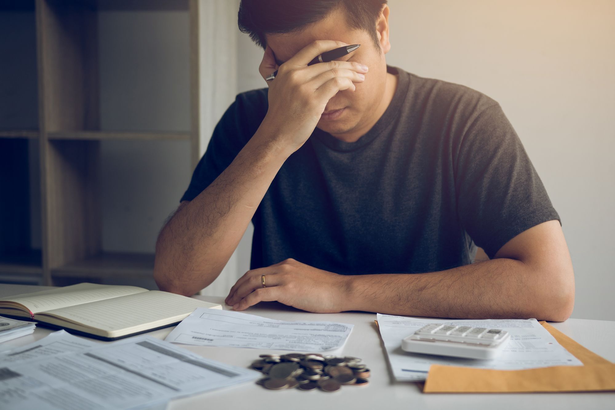 借金を返せないとどうなる?返済できない場合の対処法と末路を解説